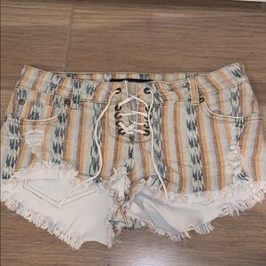 Cut off shorts